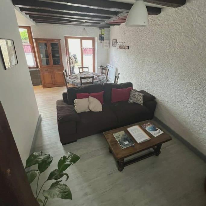 Holiday home Maison De Village Au Pied De La Montagne *